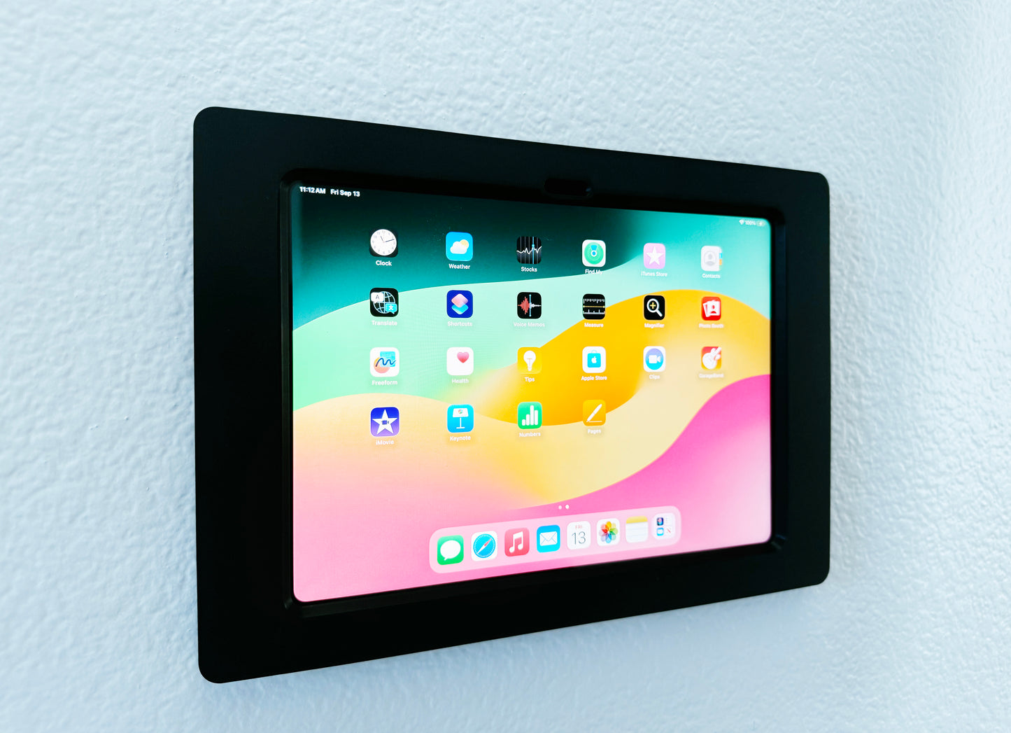iPad 10th Generation 10.9" (Late 2022) Tablet Wall Mount