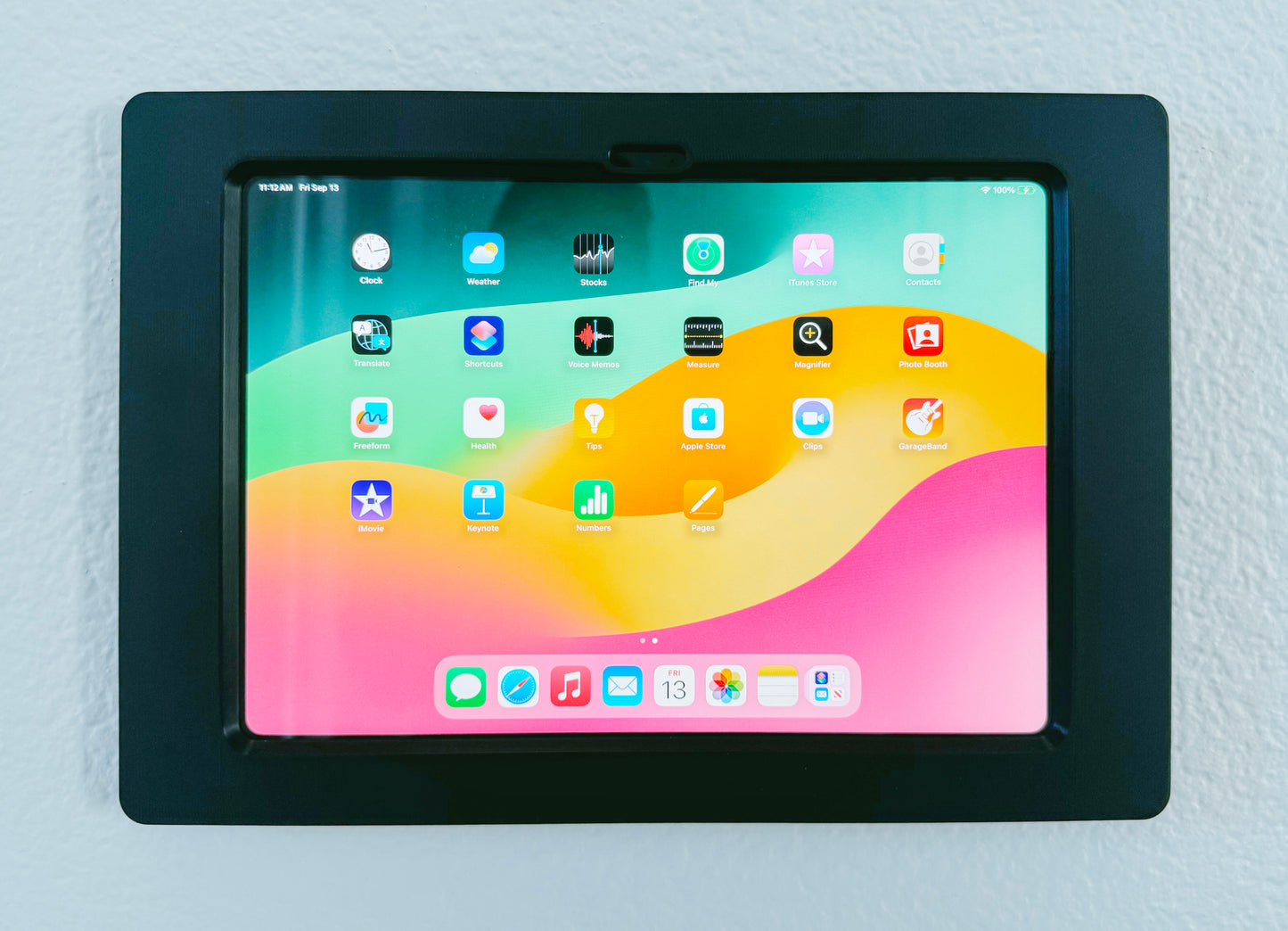 iPad 10th Generation 10.9" (Late 2022) Tablet Wall Mount