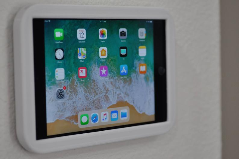 iPad Mini 1 to 5th Generation Tablet Wall Mount - Motifs Etc.