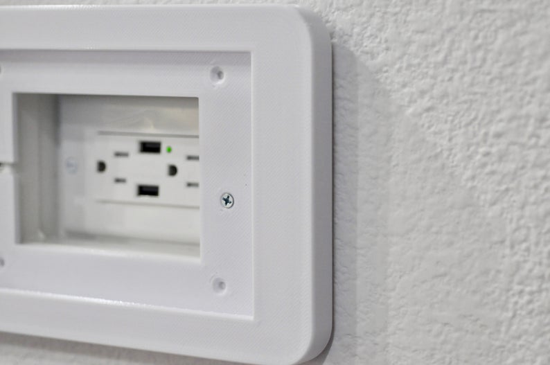 Amazon Fire 8 HD with Alexa Wall Mount For Smartthings and ActionTiles - Motifs Etc.