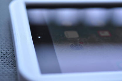 iPad Mini 1 to 5th Generation Tablet Wall Mount - Motifs Etc.